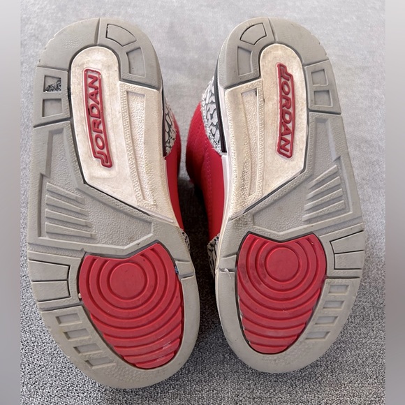 Kids Nike Air Jordan 3 Retro Red - Size 10.5C - Picture 2 of 7